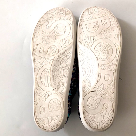 Bobs from Sketchers Memory Foam 10 Sneaker Shoe Dog Design Black Multi Excellent - Picture 10 of 12